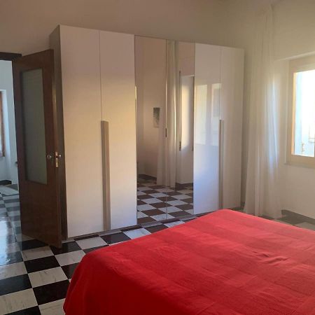 Laura'S House Apartment Каляри Екстериор снимка